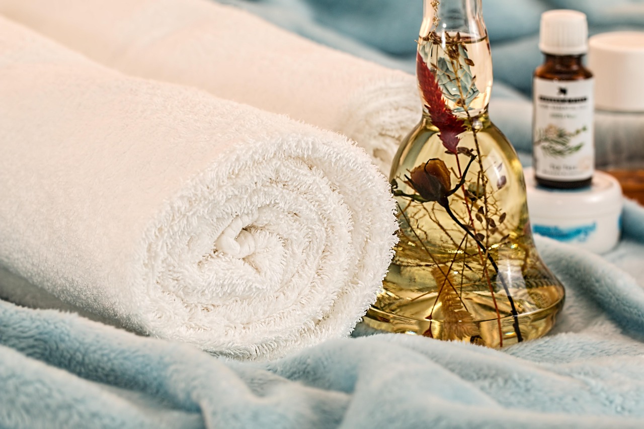 Cajeput Essential Oil FAQ: Quick Answers to Common Questions
